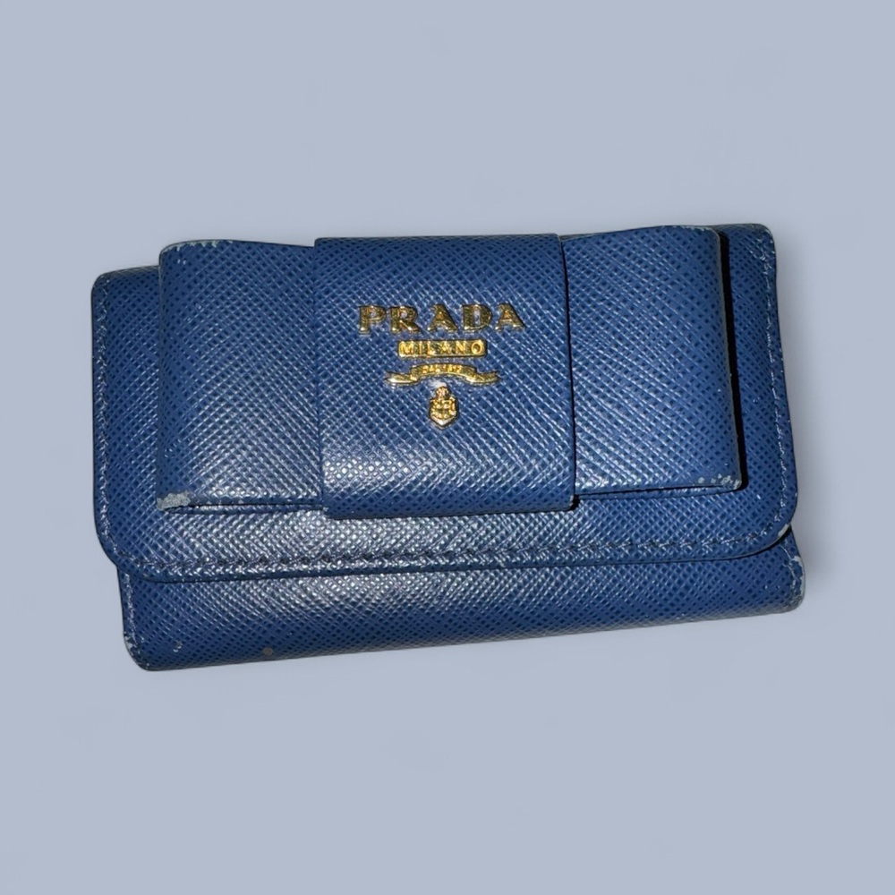Prada Bow Key Case Saffiano Leather in Blue, GUC
